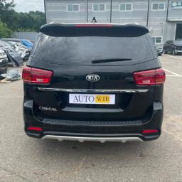 Kia Carnival 6