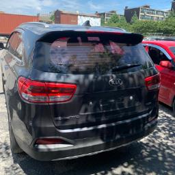 Kia Sorento 5